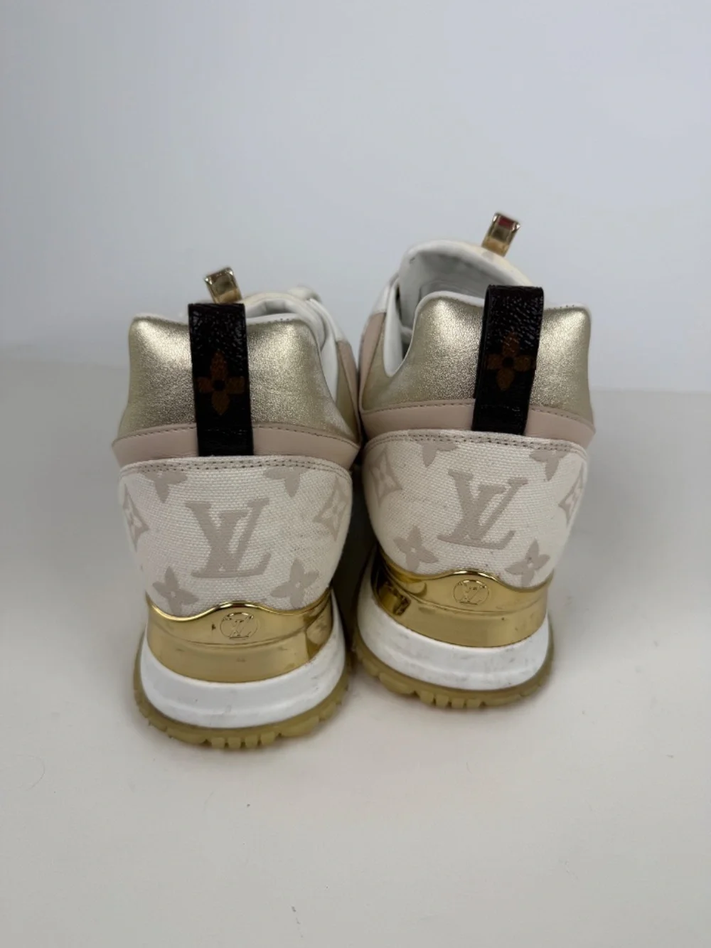 LOUIS VUITTON Run Away White Leather Fabric Monogram Sneakers 36.5, 6.5